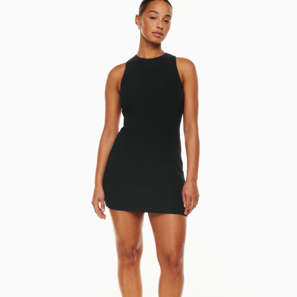 NWOT Aritzia Babaton Scuplt Mini Dress Size M